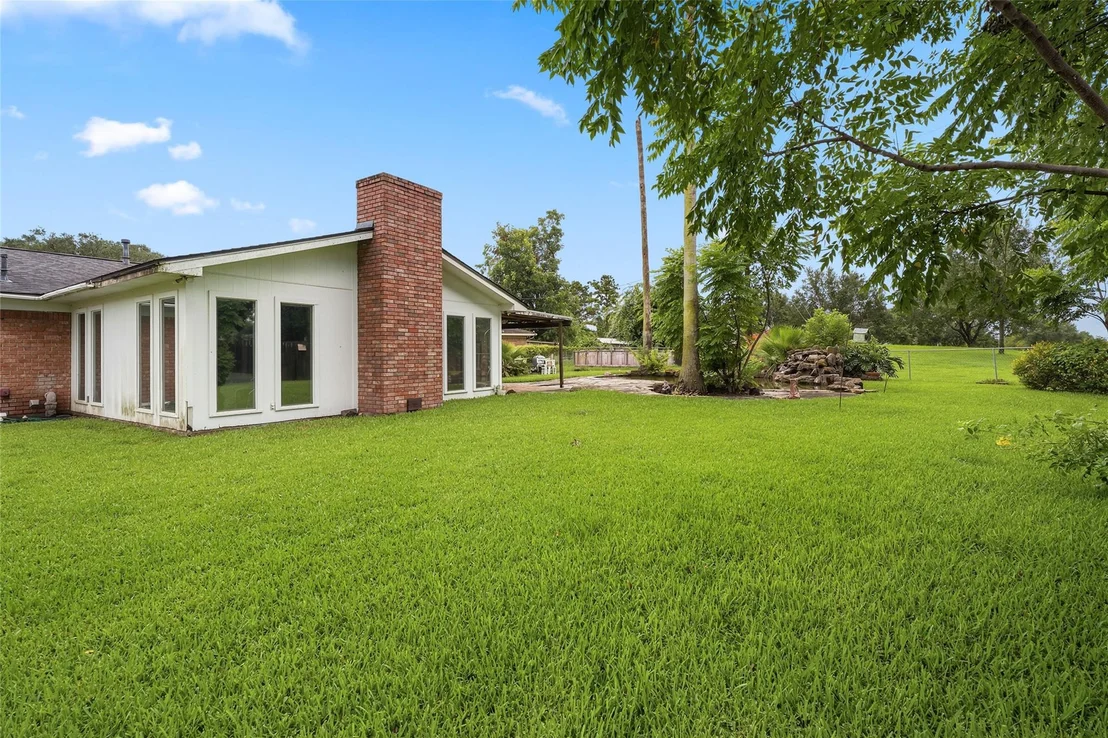 Photo of 2905 Borden Circle