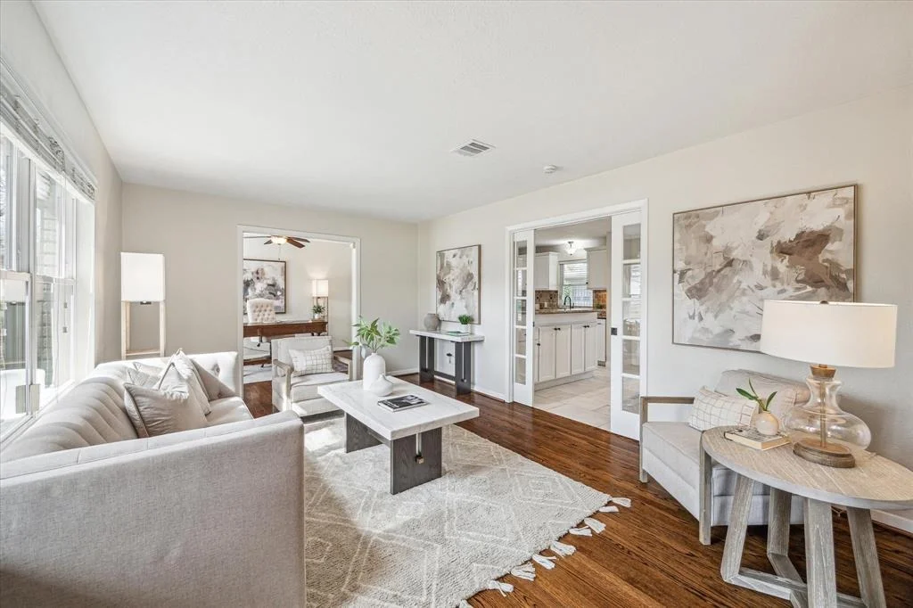 Photo of 9916 Westview Drive