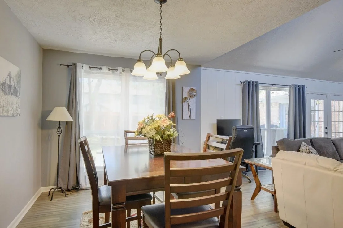 Photo of 25810 Fairbrook Lane