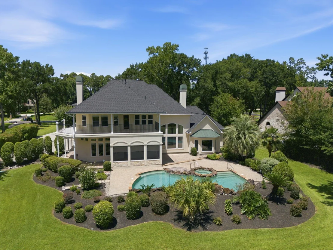 Photo of 25722 Haven Lake Drive