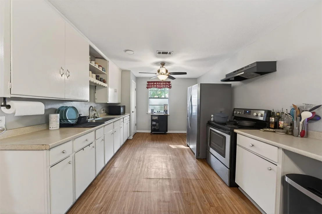 Photo of 15185 Travis Lane