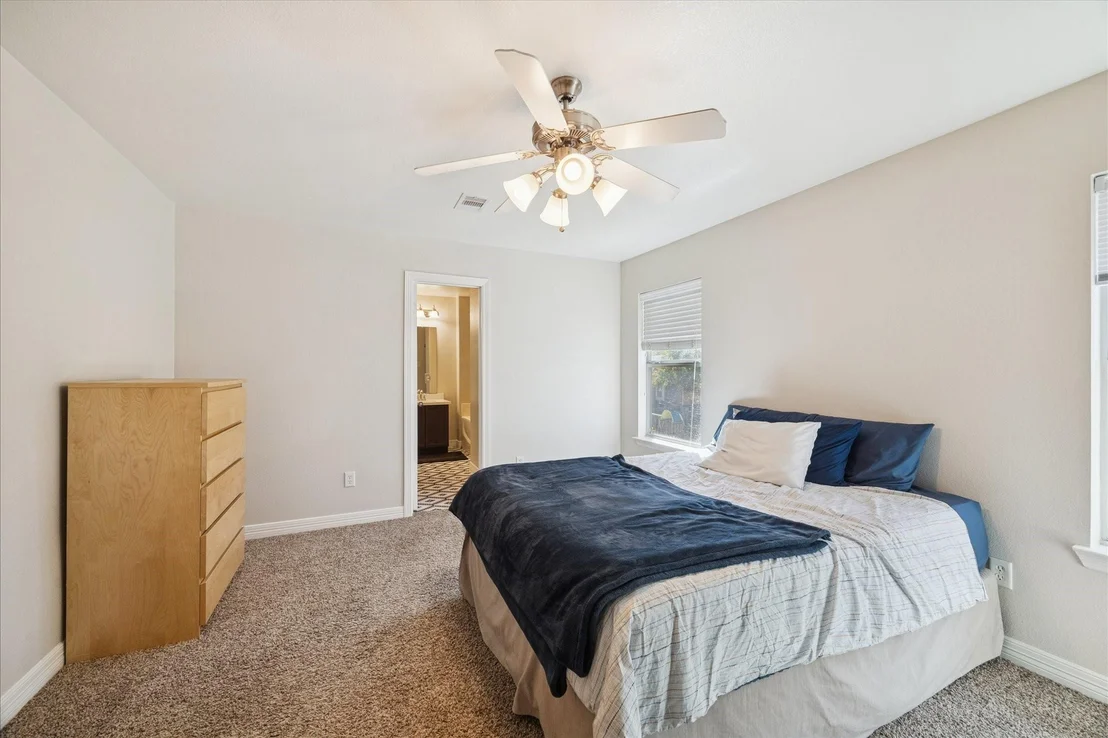 Photo of 18627 Walden Glen Circle