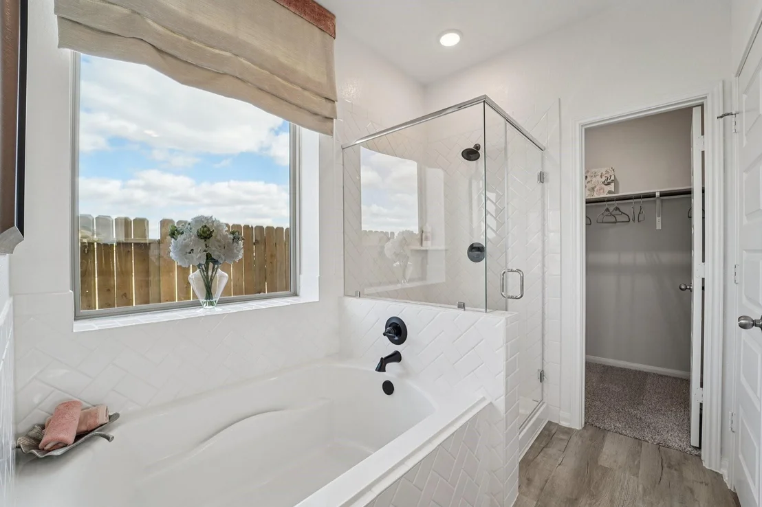 Photo of 25464 Honus Wagner Way