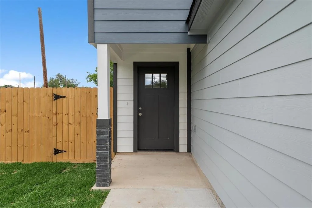 Photo of 7937 Fields Street