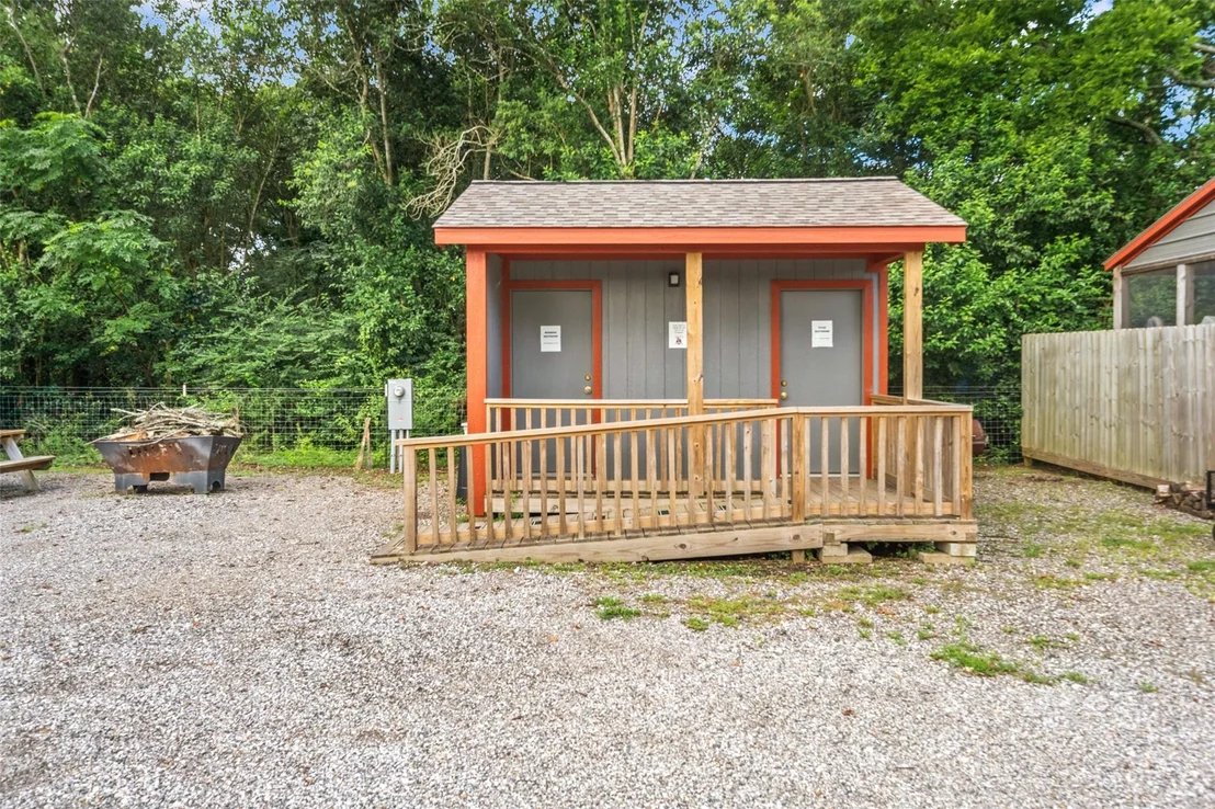 Photo of 14550 State Highway 150 W