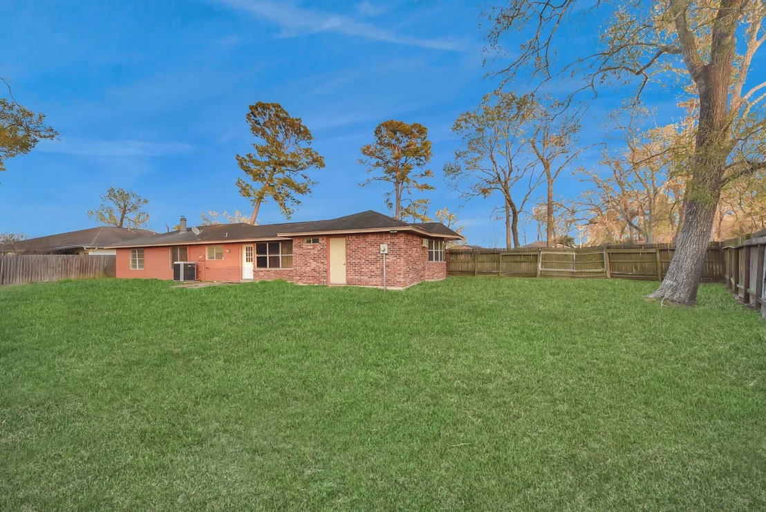 Photo of 17707 Gimbals Way
