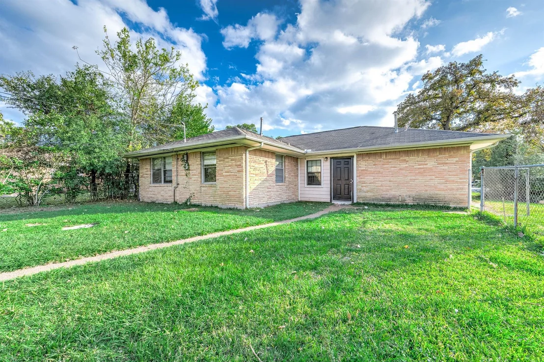 Photo of 7203 Gore Drive