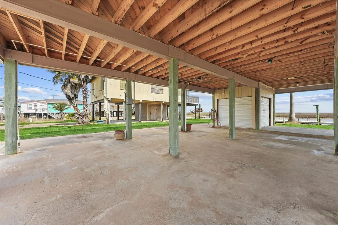 Photo of 426 Shark Lane