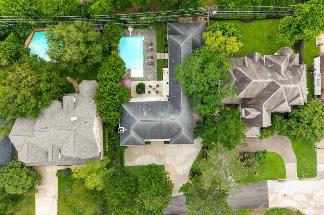 Photo of 1116 Danbury Road