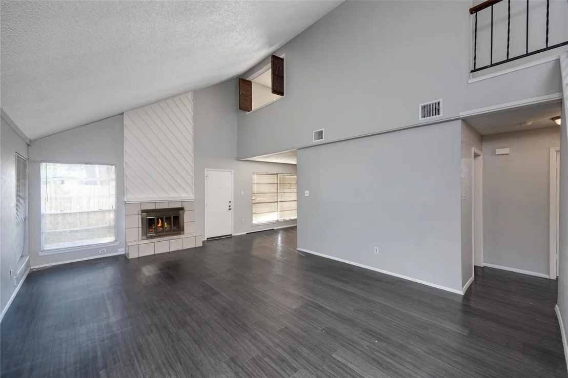Photo of 23311 Calico Corners Lane