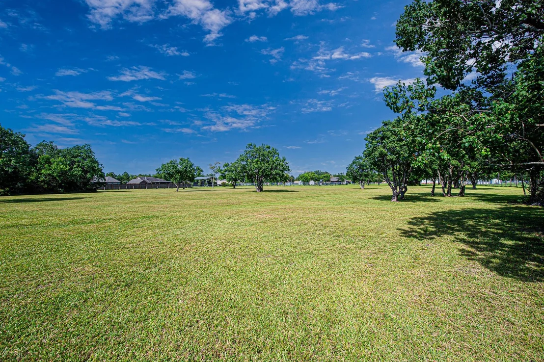 Photo of 2123 Lee Road