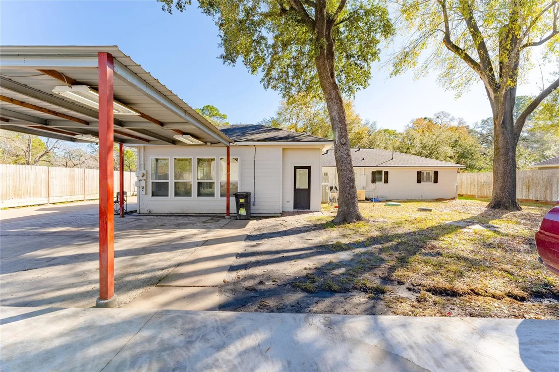 Photo of 11407 Iberia Drive