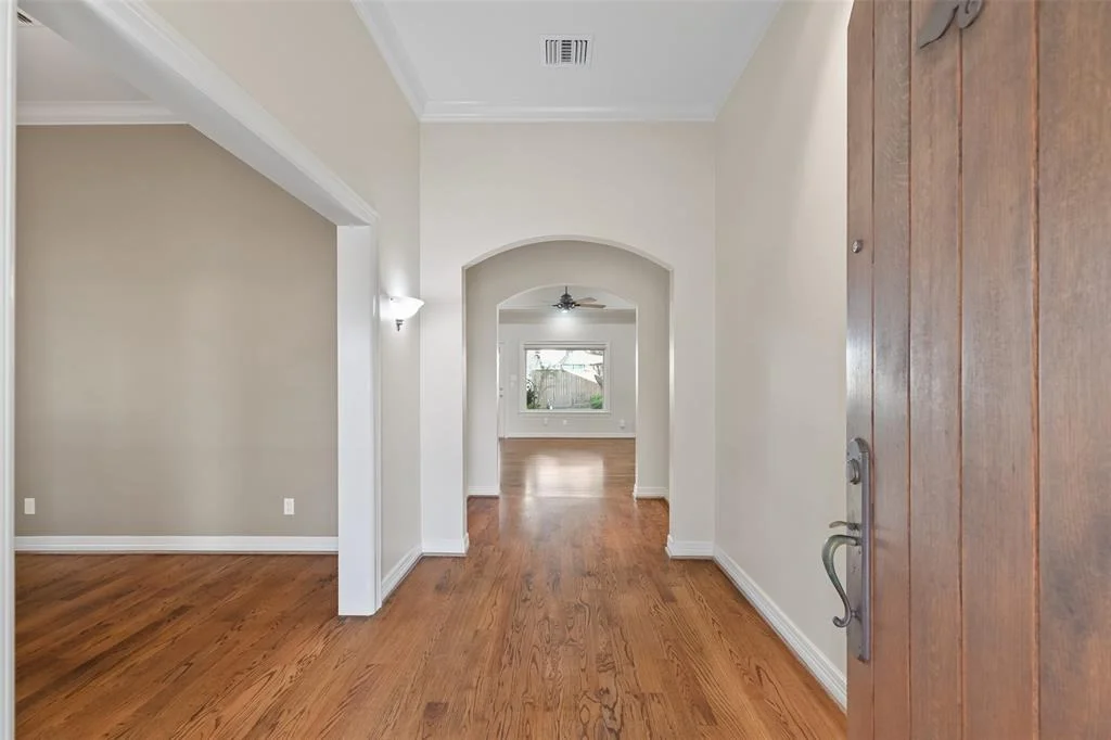 Photo of 3738 Blue Bonnet Boulevard