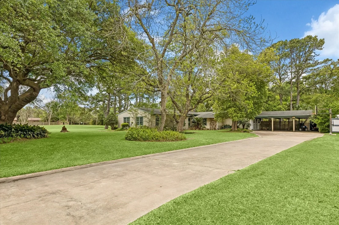 Photo of 2410 Clark Drive