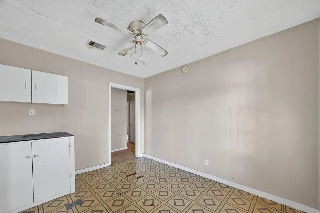 Photo of 605 Heather Gate Lane