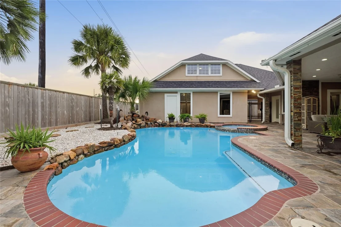 Photo of 4815 Bayfair Street
