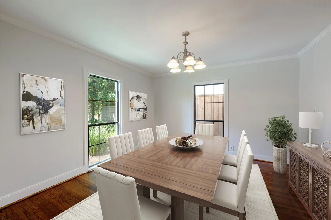 Photo of 1832 Albans Road