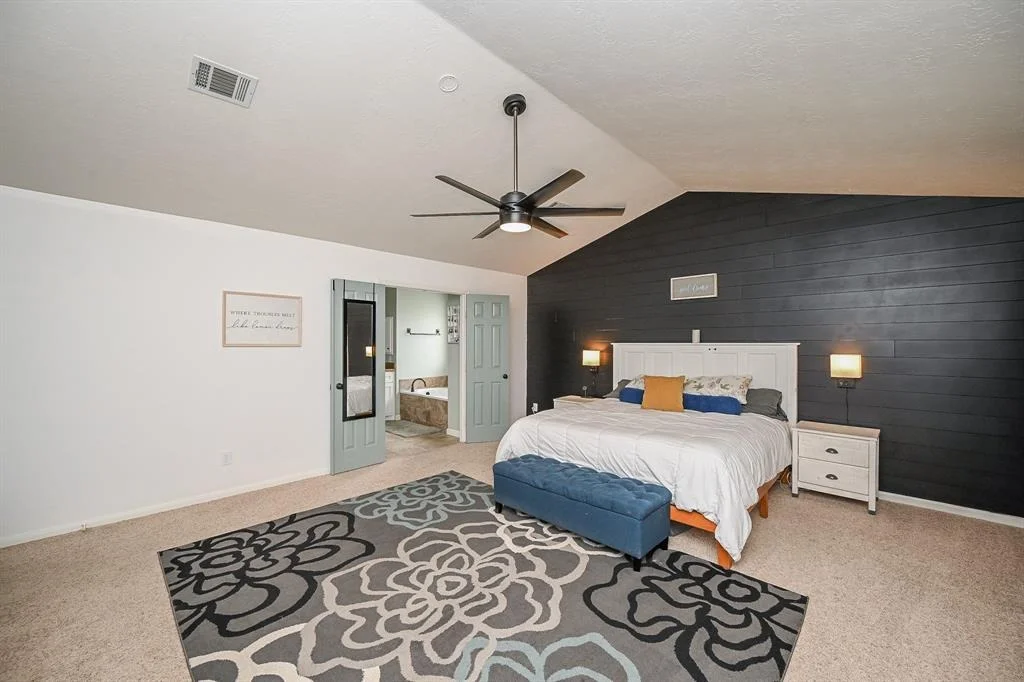 Photo of 1426 Roundleaf Court
