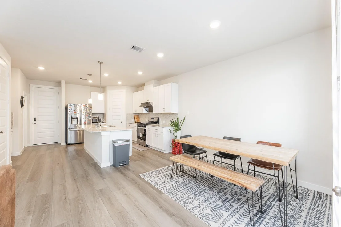 Photo of 9949 Storehouse Drive