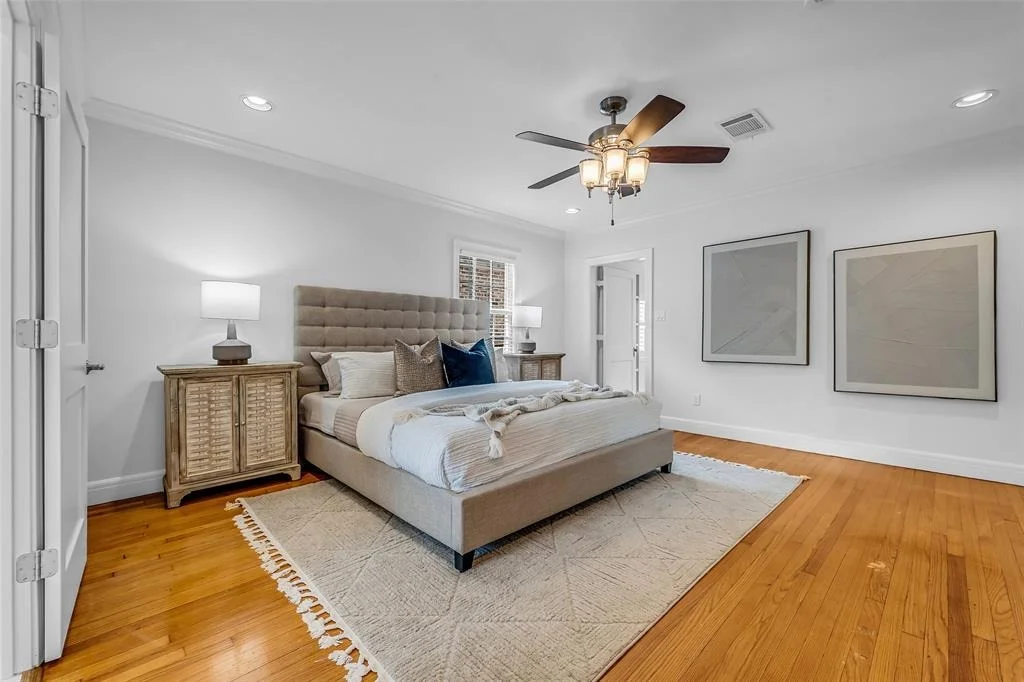 Photo of 2539 Addison Road