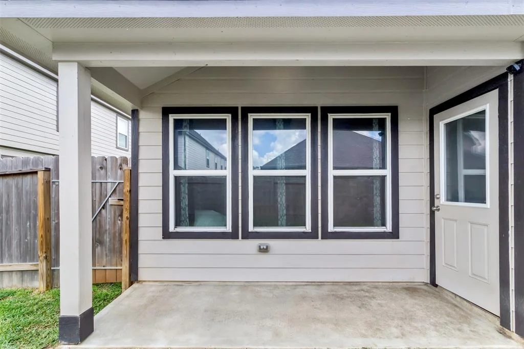 Photo of 2906 Silverhorn Lane