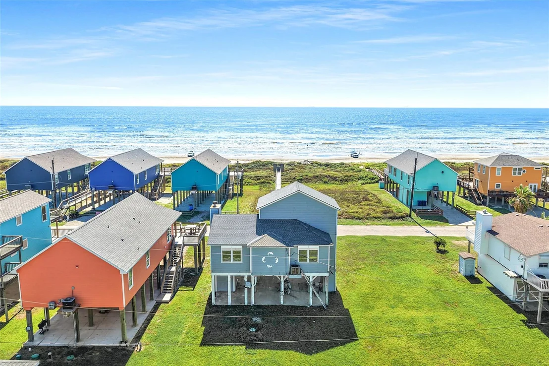 Photo of 4806 Bluewater Drive