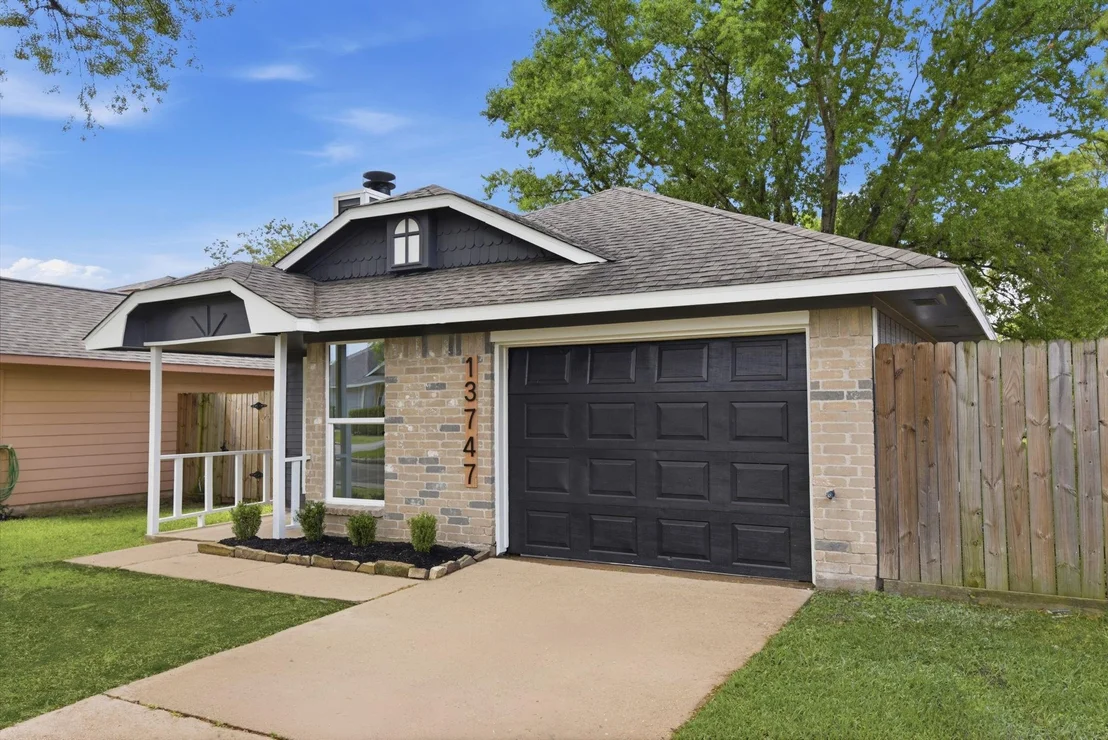 Photo of 13747 Vickston Lane