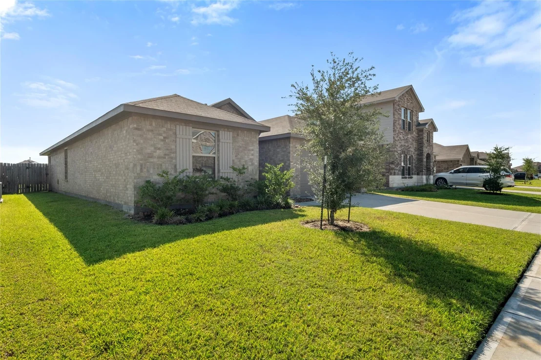 Photo of 5146 Moonlit Garden Lane