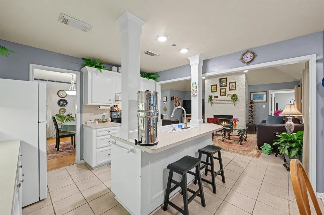 Photo of 268 Deep Springs