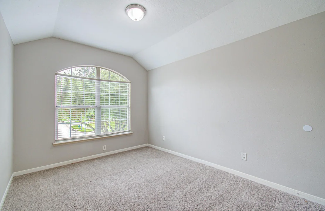 Photo of 19423 Bear Springs Drive