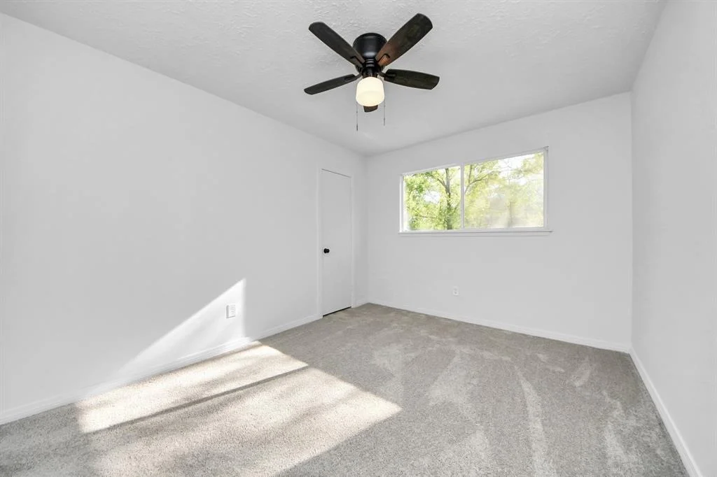 Photo of 24526 Glen Loch Drive