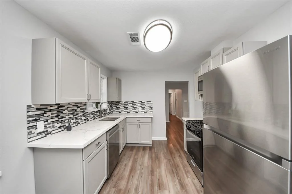 Photo of 3111 Tanglebriar Drive