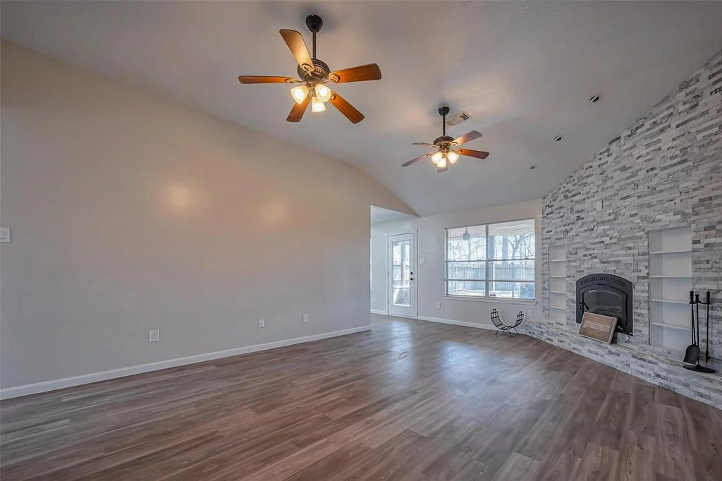 Photo of 2718 Fox Pitt Road