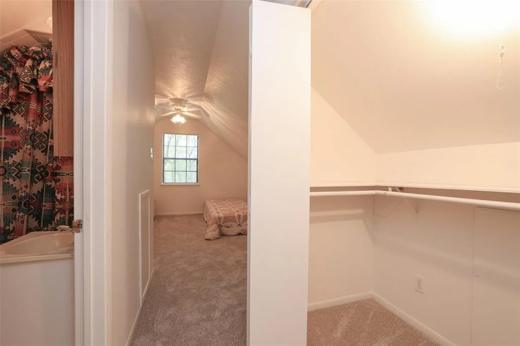 Photo of 9239 Walnut Road