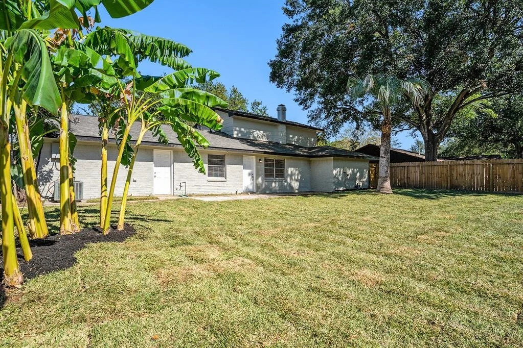 Photo of 710 Bayview Drive