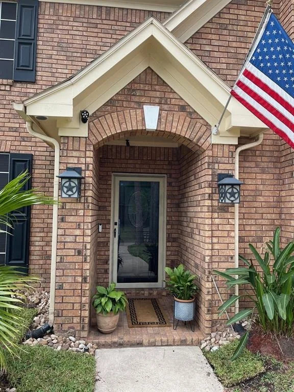 Photo of 2730 Alderleaf Place
