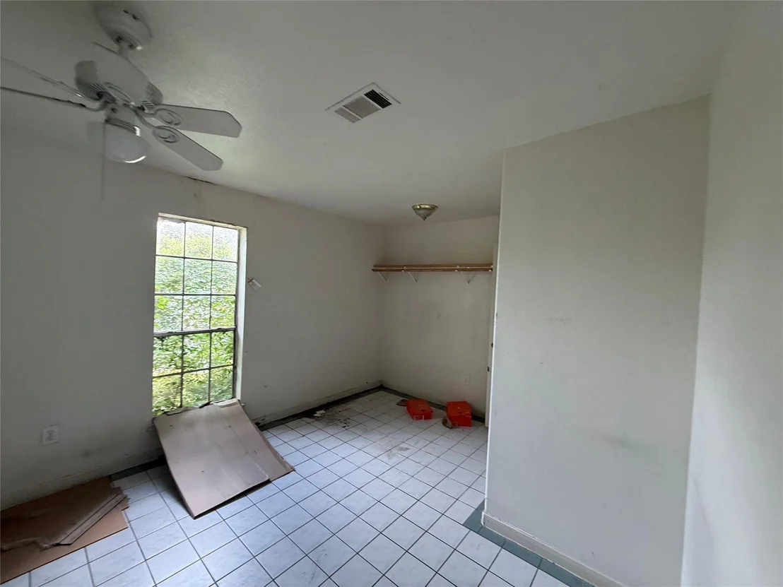 Photo of 3318 Mooney Road