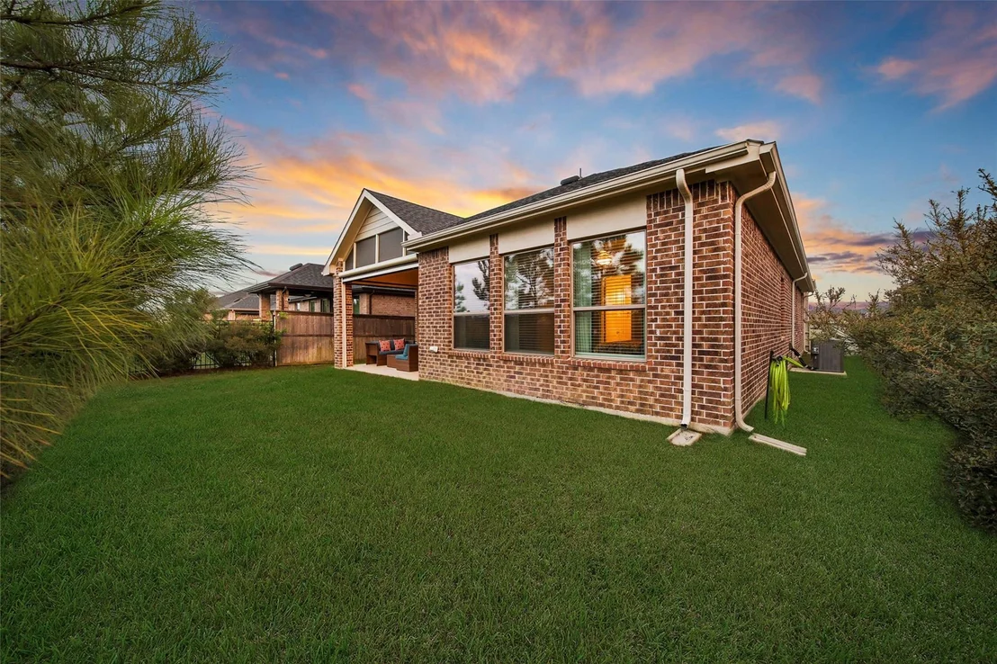 Photo of 10235 Bayou Oaks Drive