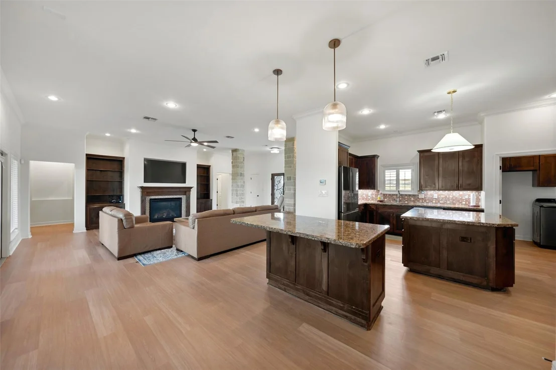 Photo of 135 Wellspring Boulevard