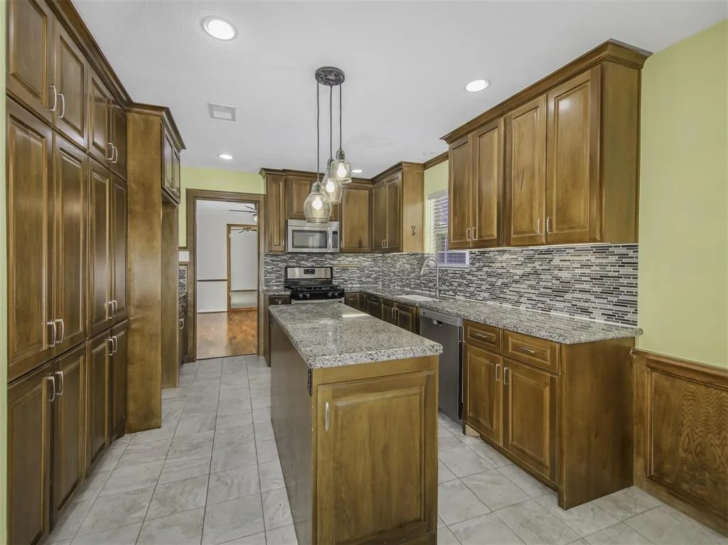 Photo of 6502 Trailway Lane