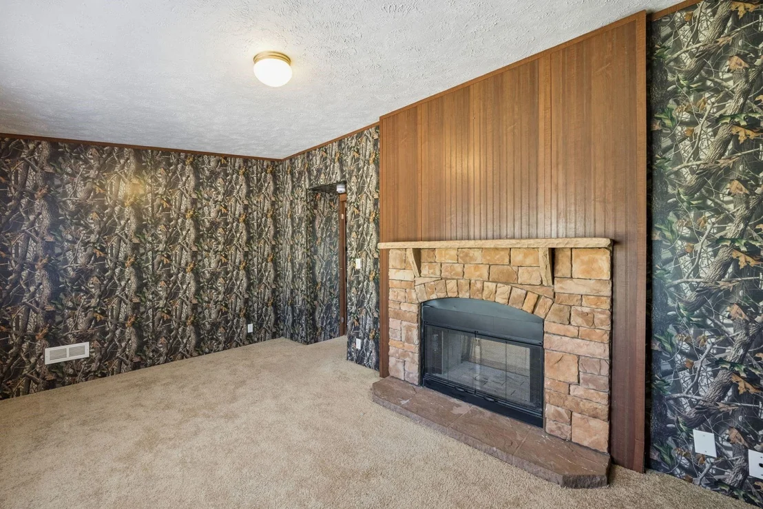 Photo of 10754 Lake Shore Drive