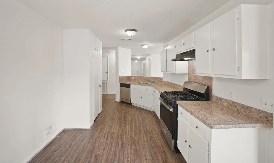 Photo of 5425 Princeton Drive