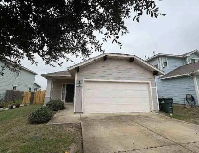 Photo of 374 Triumph Road