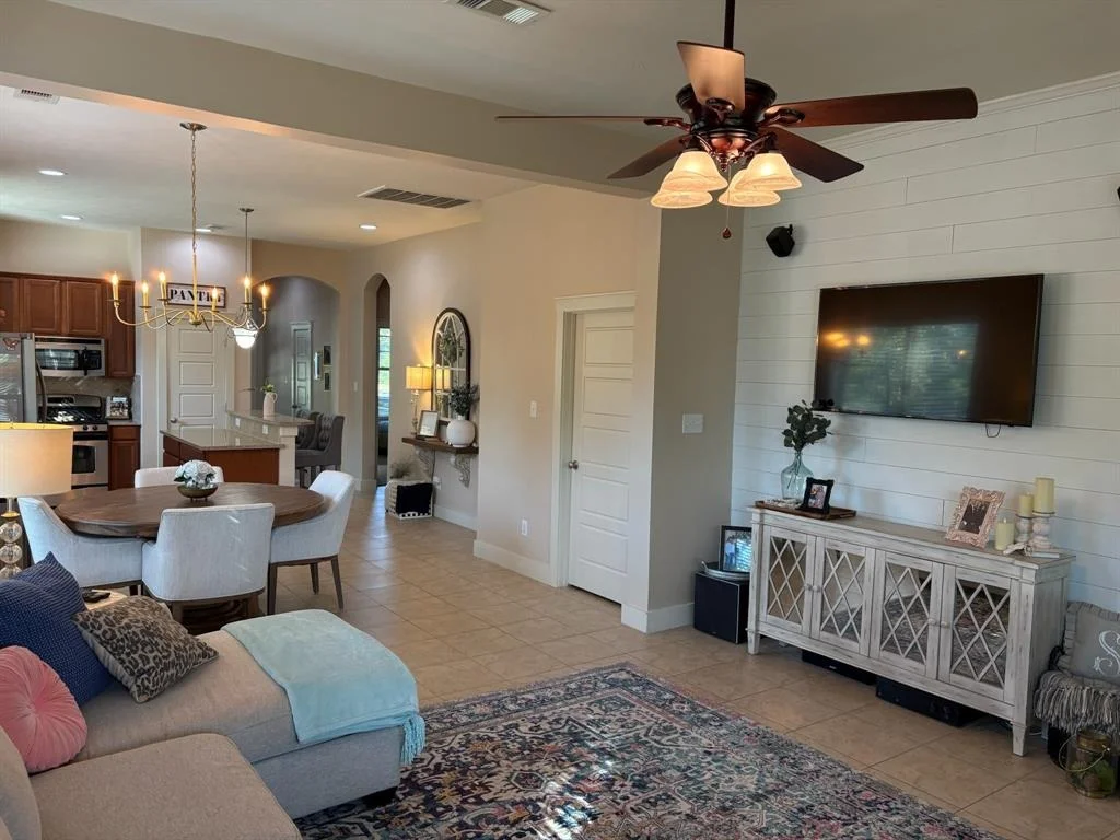 Photo of 18319 Holts Landing Drive