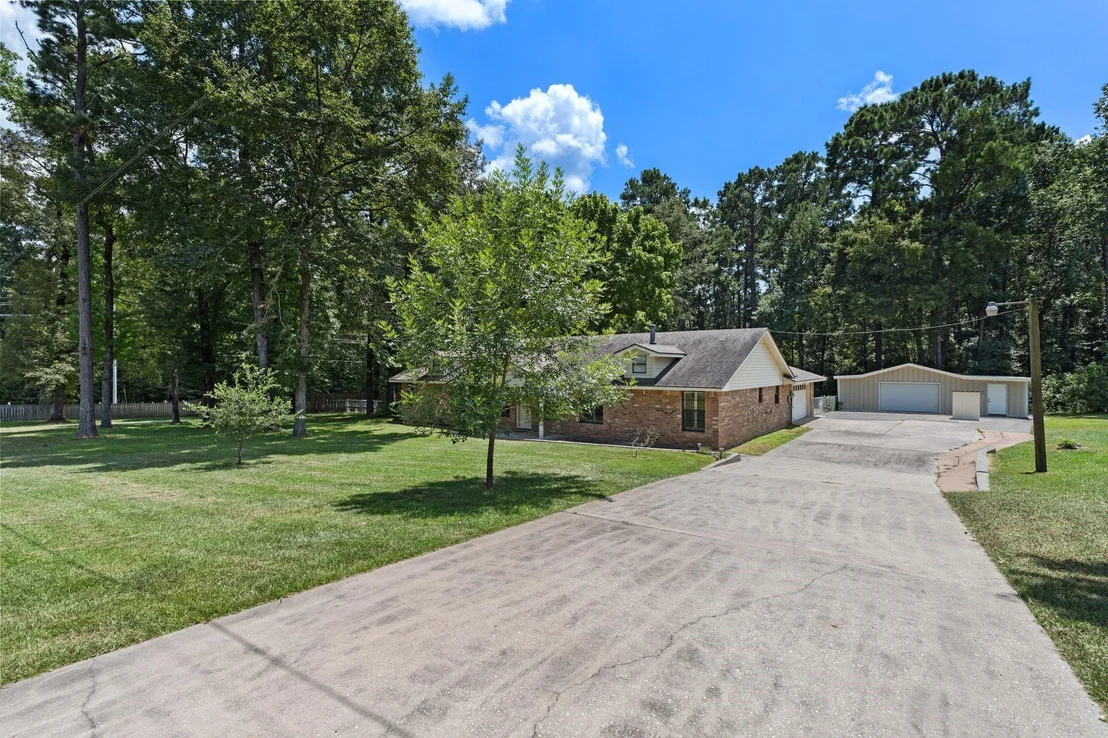 Photo of 129 Pine Valley Drive