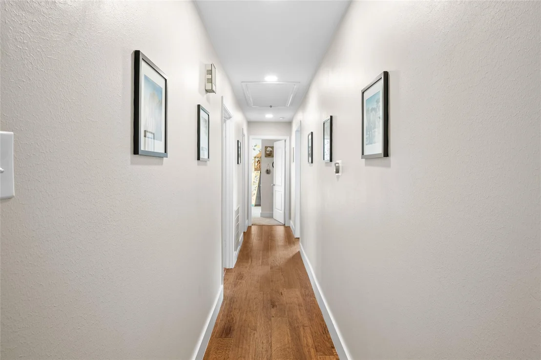 Photo of 10622 Riverview Drive