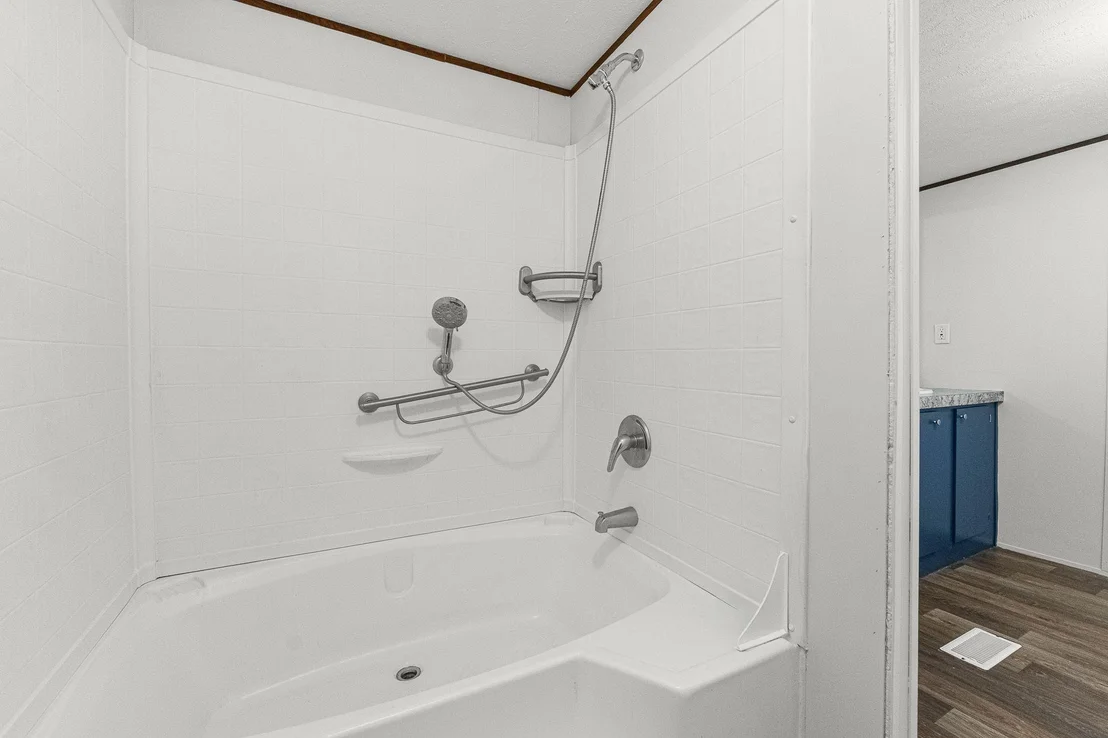 Photo of 472 Antigua Drive