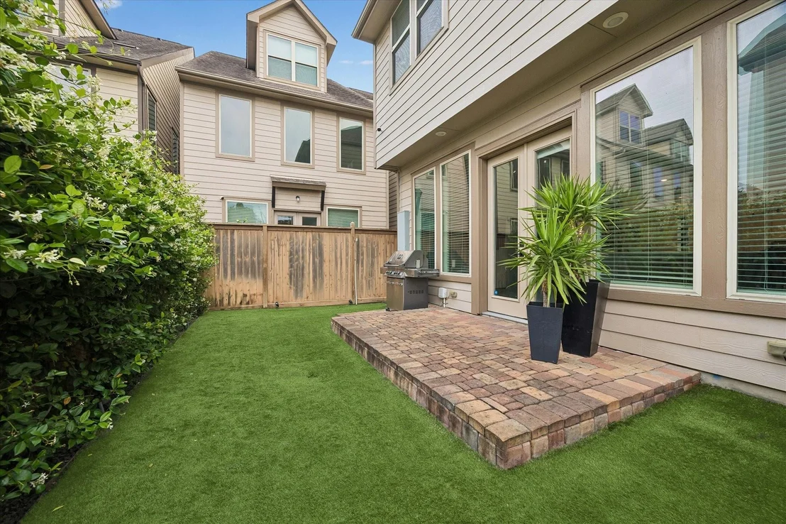 Photo of 3614 Golf Drive