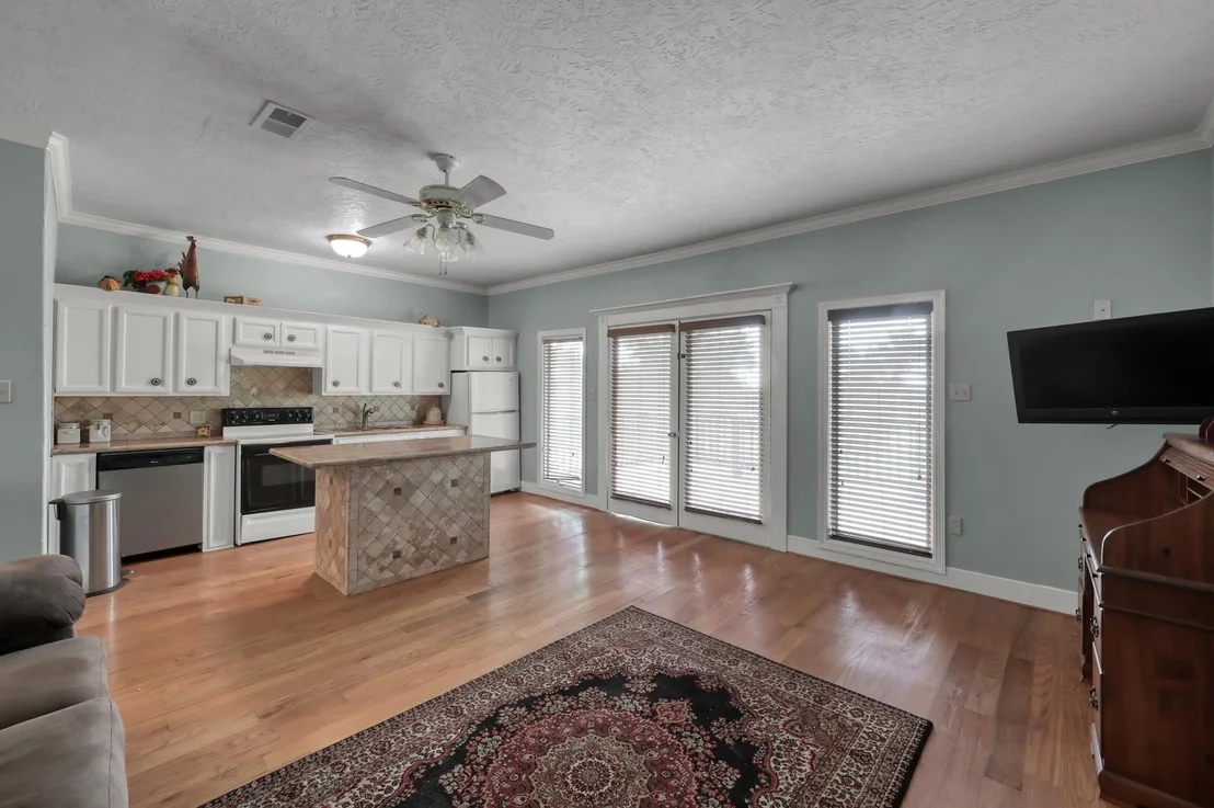 Photo of 276 Walker Loop