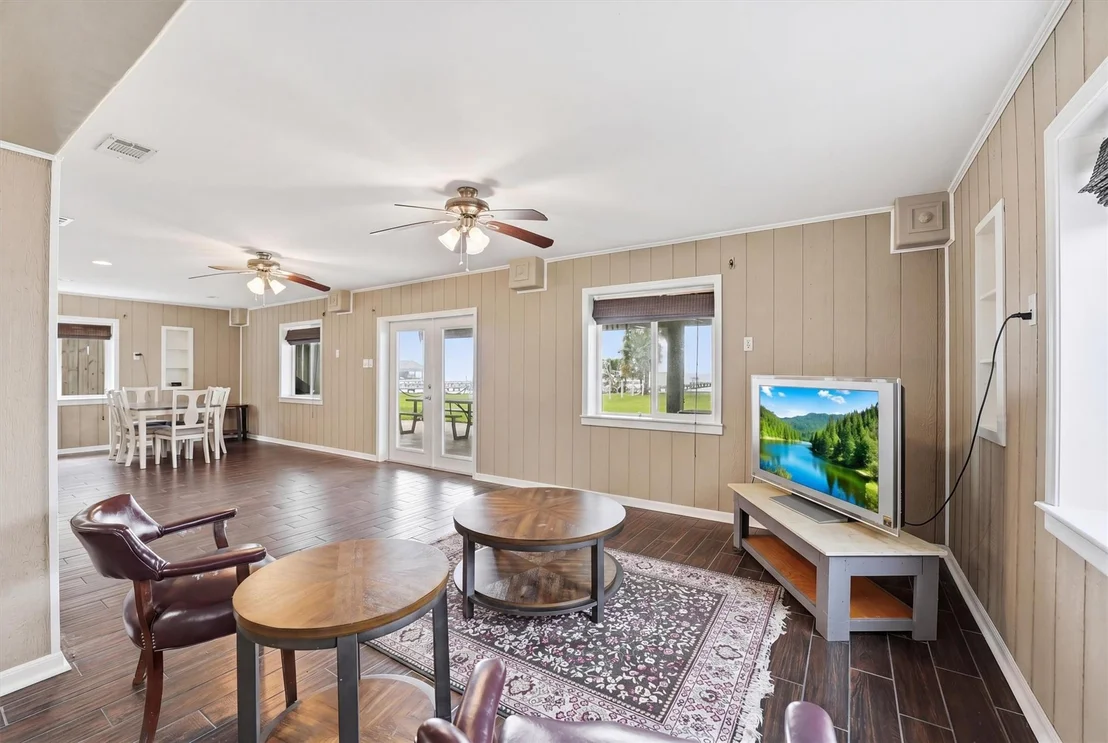 Photo of 7712 Channelview Drive